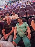 Almo&ccedil;o portugu&ecirc;s no Marialva e Pe&ccedil;a teatral "Intimidade Indecente" no Renaissance