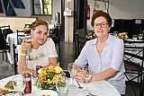 Almo&ccedil;o dan&ccedil;ante em homenagem &agrave;s Mulheres