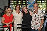 Almo&ccedil;o dan&ccedil;ante em homenagem &agrave;s Mulheres