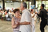 Almo&ccedil;o dan&ccedil;ante em homenagem &agrave;s Mulheres