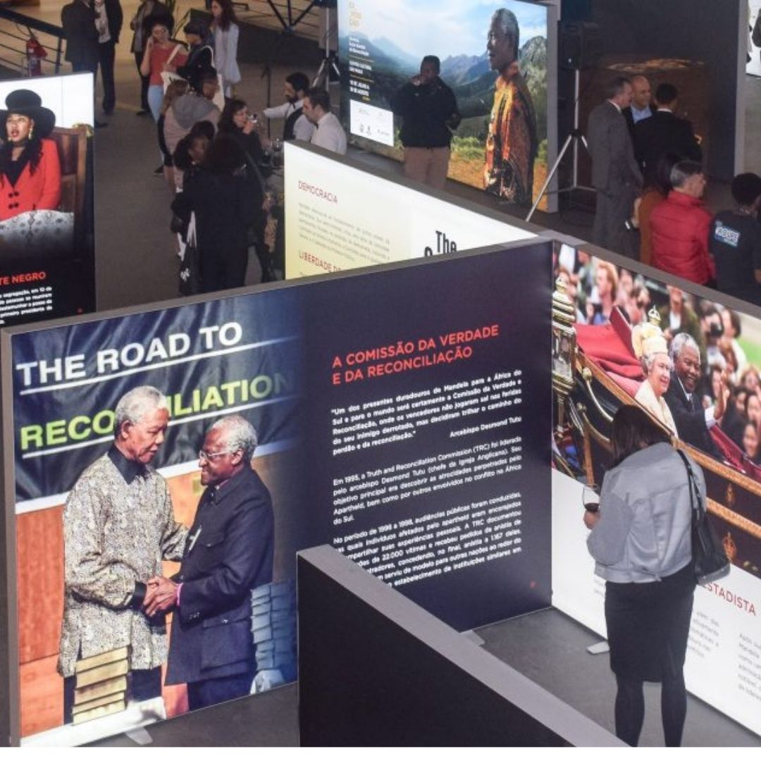 EXPOSIÇÃO 